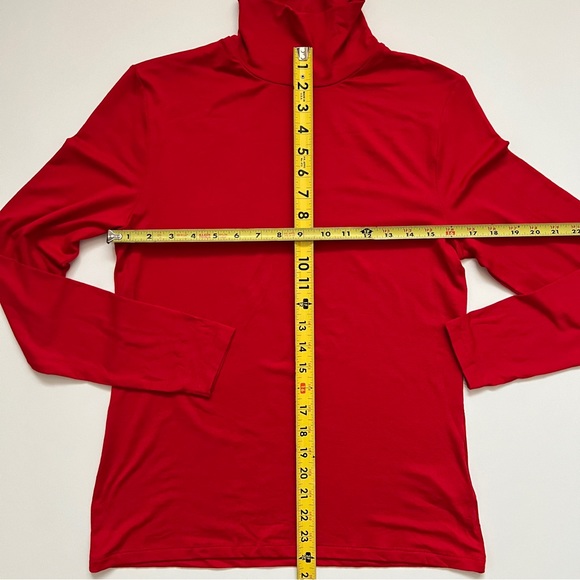 NWOT Danskin Stretch Lightweight Turtleneck - Picture 9 of 10